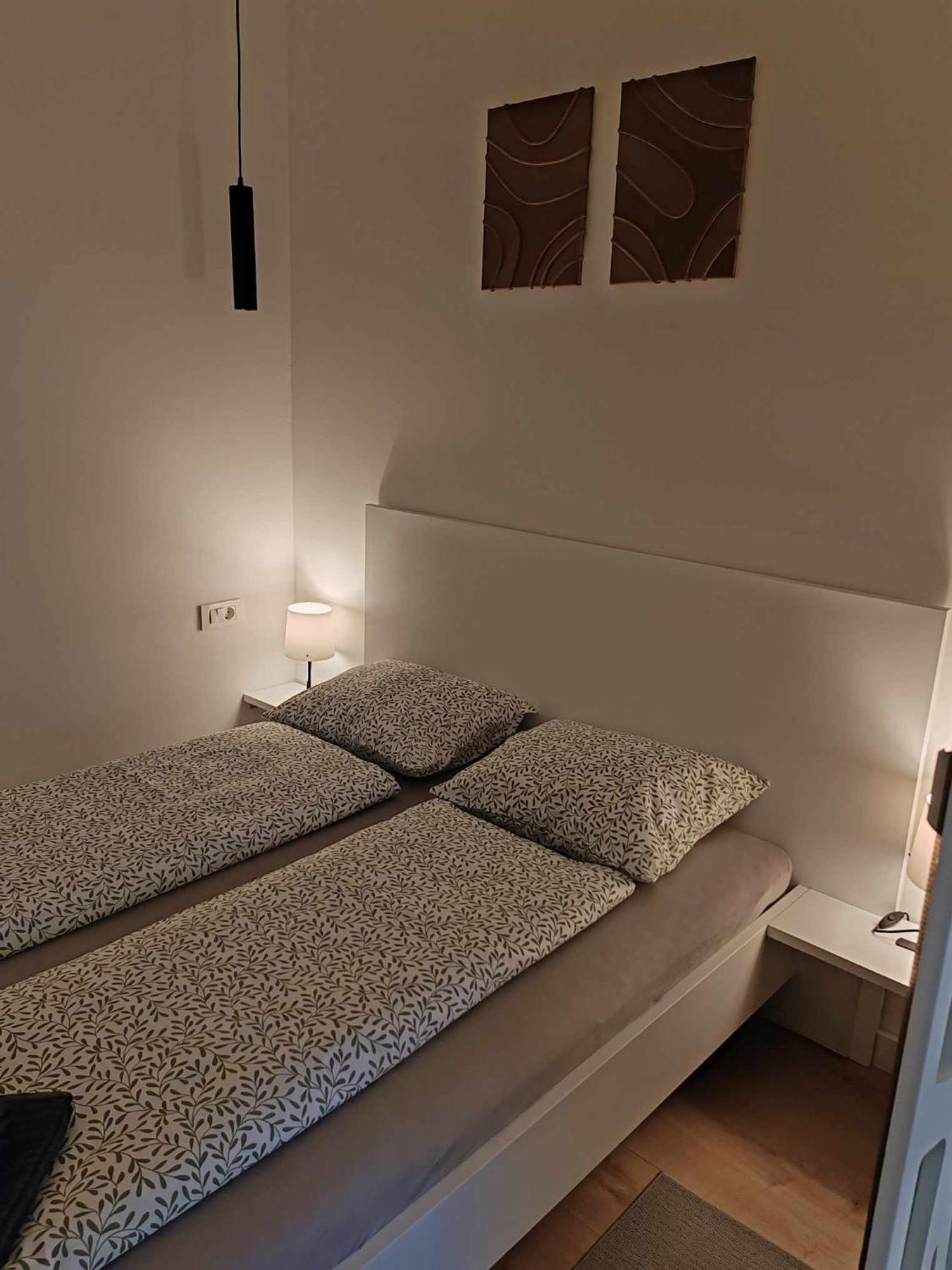 נובה גראדישקה Apartman „Karolina” מראה חיצוני תמונה