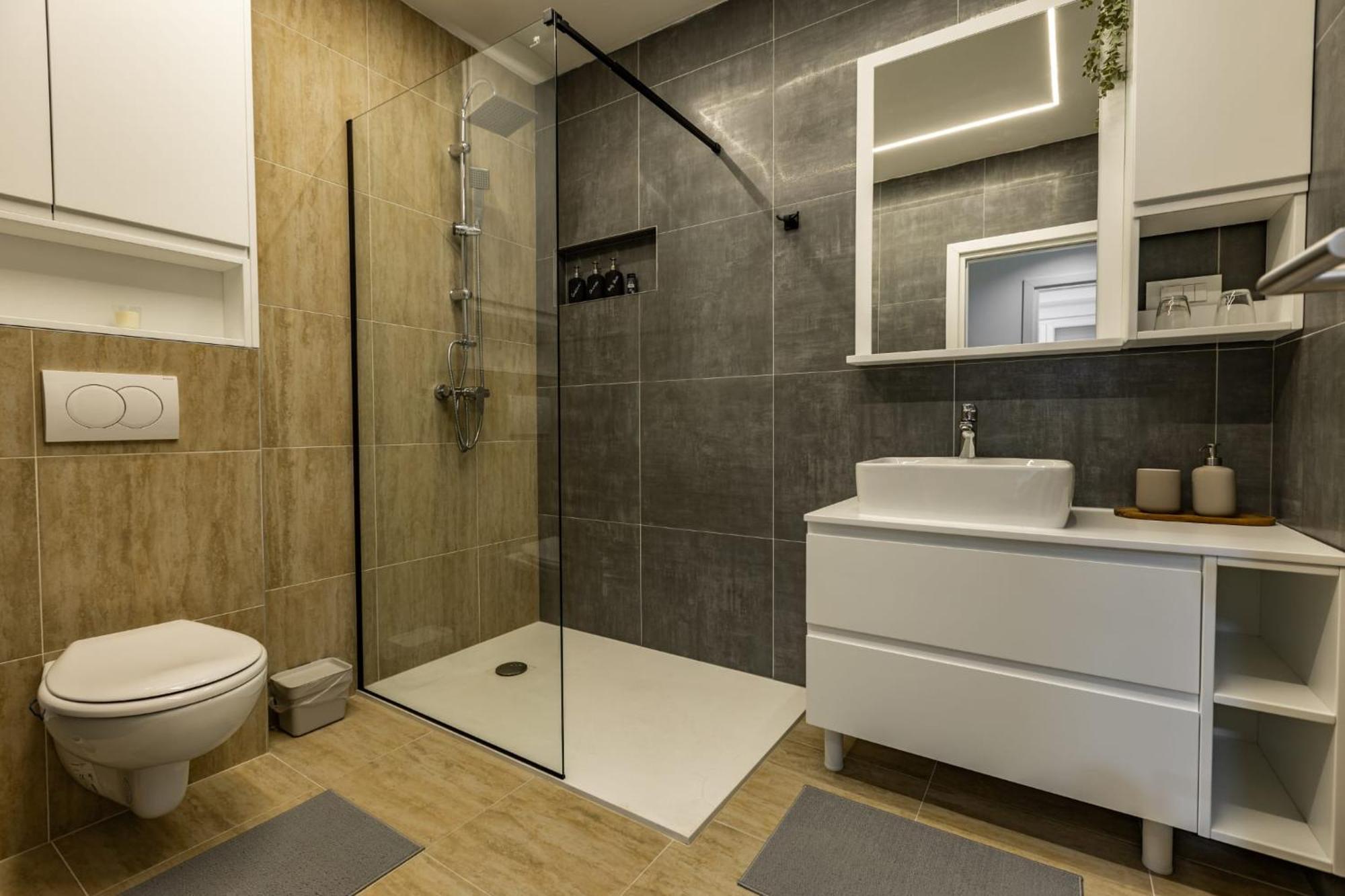 נובה גראדישקה Apartman „Karolina” מראה חיצוני תמונה